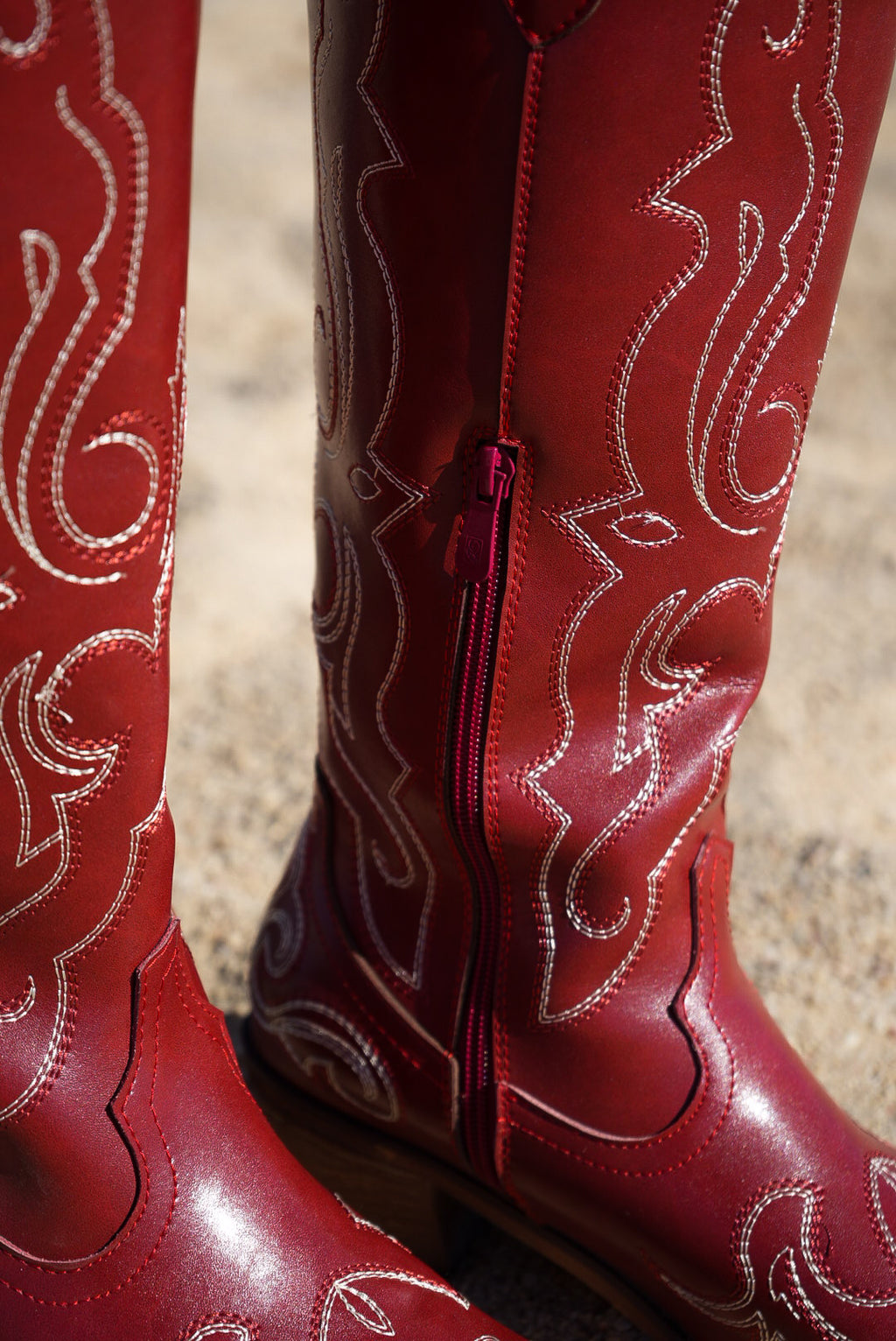 RED RIVER- Outlaw Boots